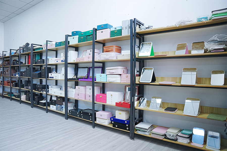 Jinhua Jindong Bozhong Daily Necessities Co., Ltd.